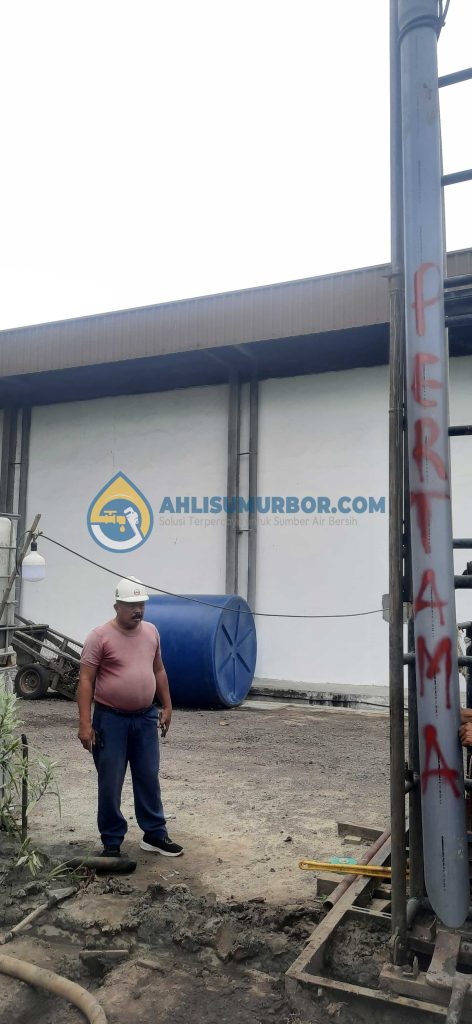 proyek pengeboran sumur bor