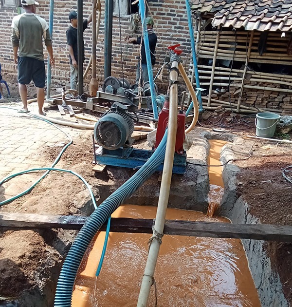 Jarak Sumur Bor dengan Septic Tank