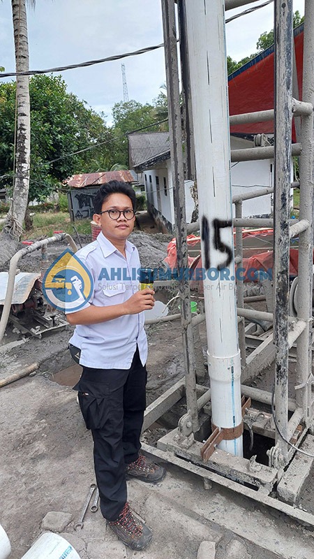 Pengeboran Sumur Bor di PT PP London Sumatera