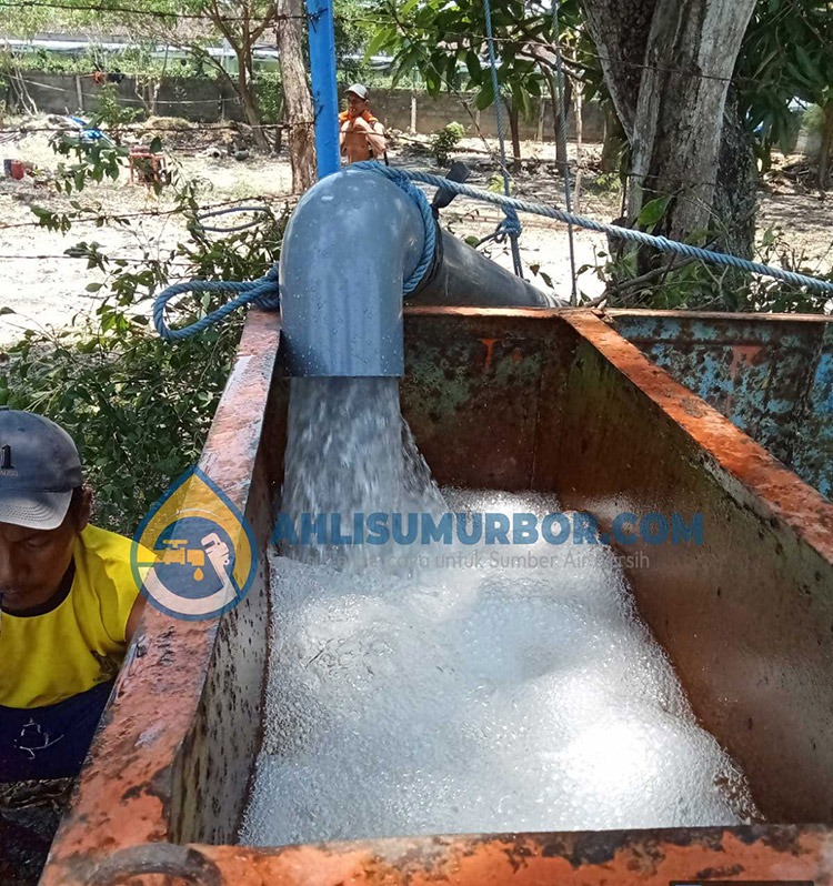 hasil sumur bor 60 meter menghasilkan air bersih jernih